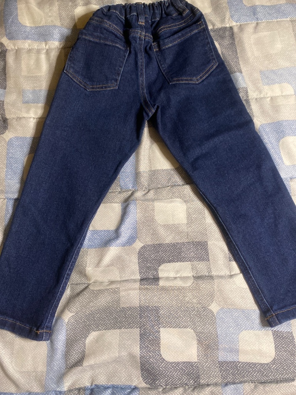 Blue Jeans - Picture 2 of 2
